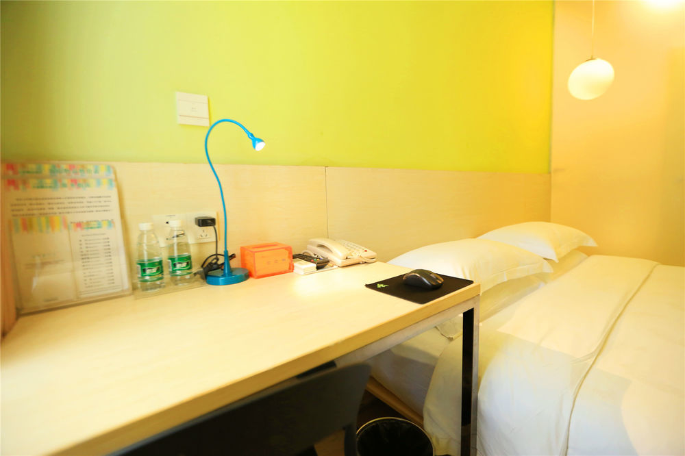Colour Inn - She Kou Branch Shenzhen Exterior photo