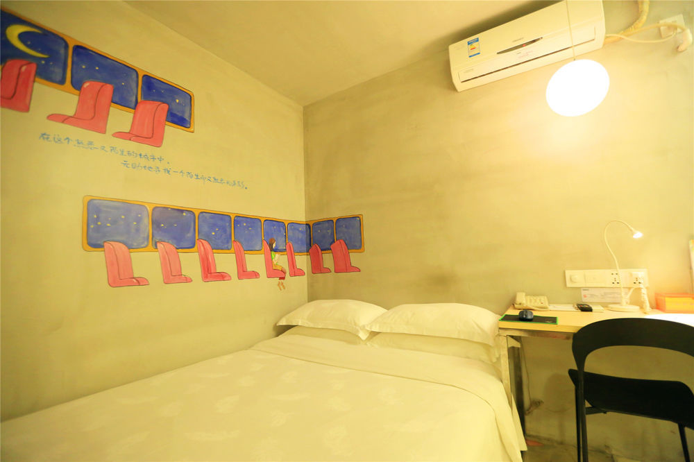 Colour Inn - She Kou Branch Shenzhen Exterior photo