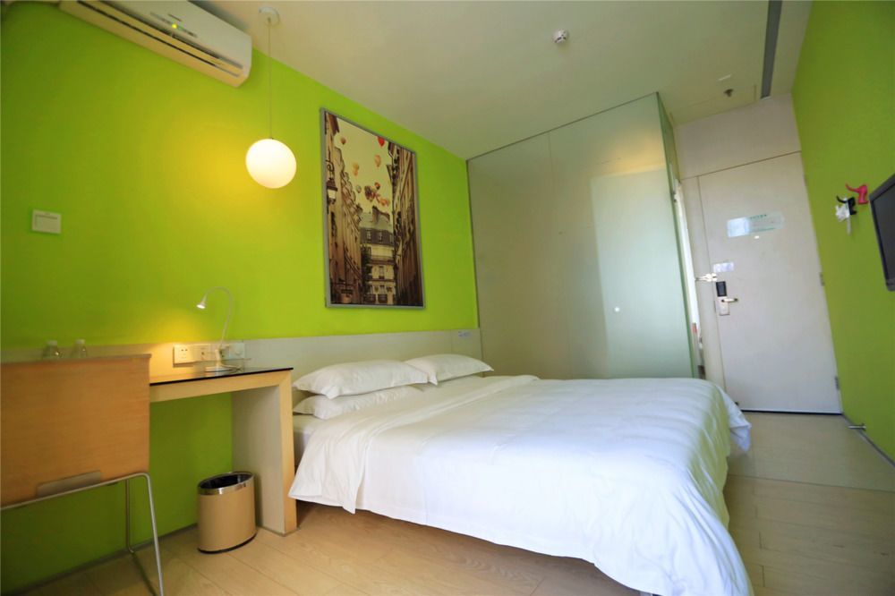 Colour Inn - She Kou Branch Shenzhen Exterior photo